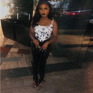 Meet your Posher, Tamia